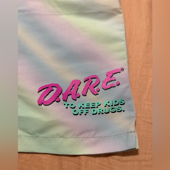 D.A.R.E Multicolor Pastel/Rainbow Swim Trunks / Shorts Size S/P US Mens - Picture 3 of 5